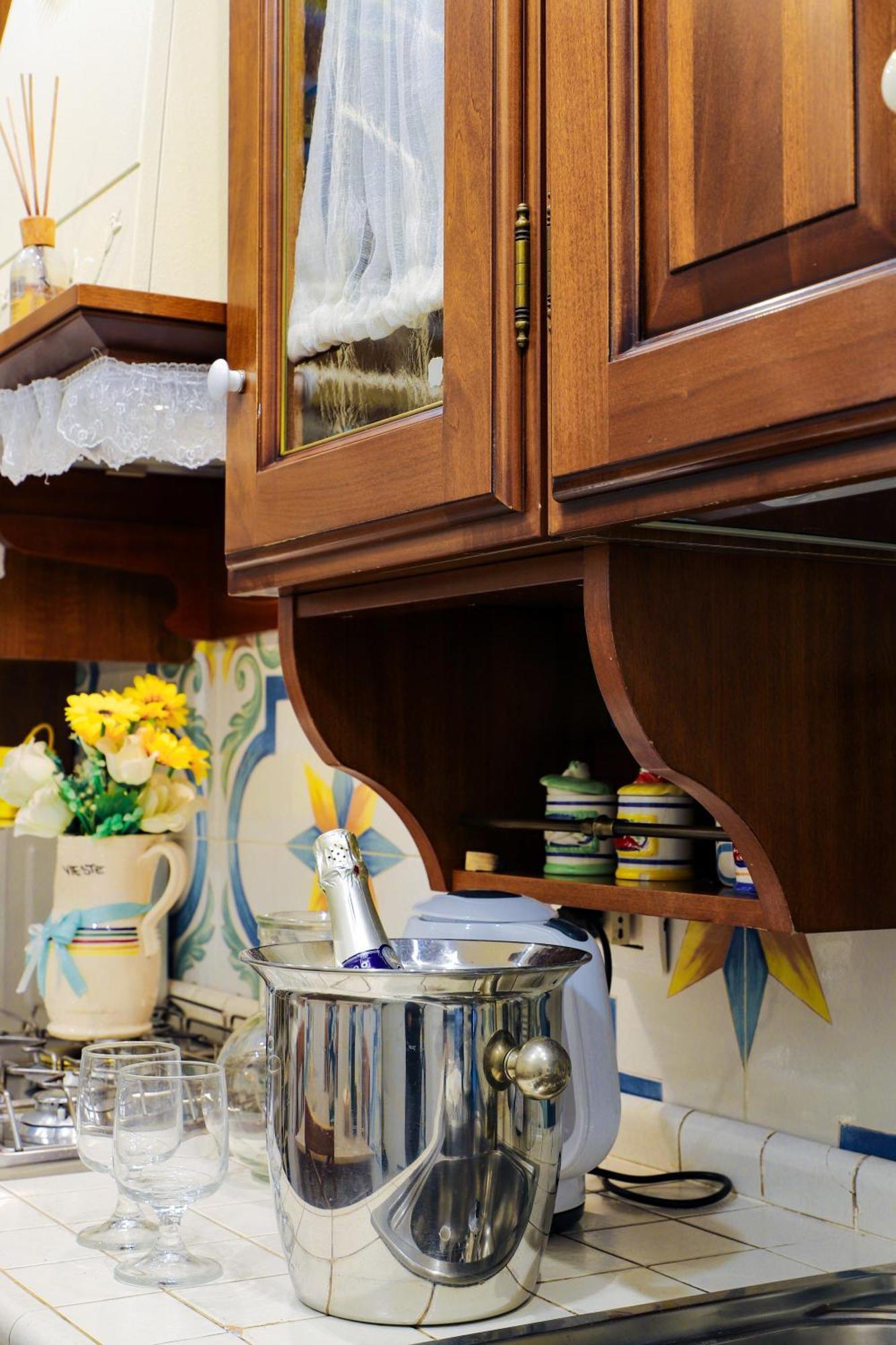 Giallo Napoletano Home Napoli Dış mekan fotoğraf